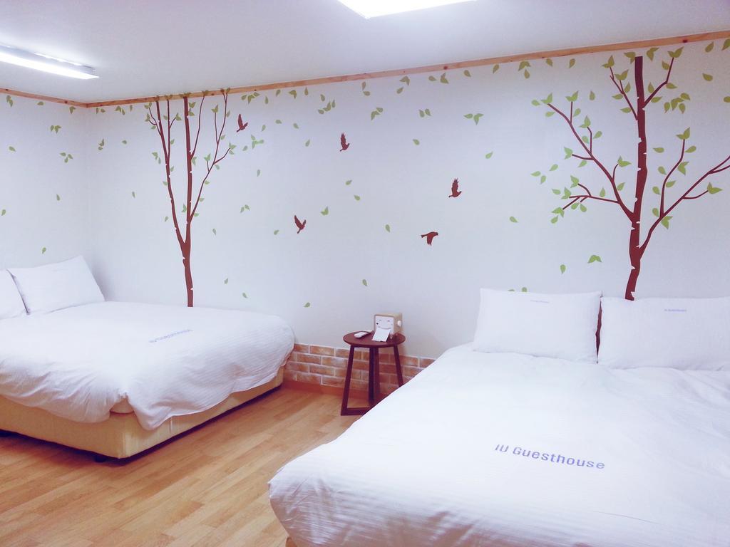 Iu Guest House Myeongdong Seoul Ruang foto